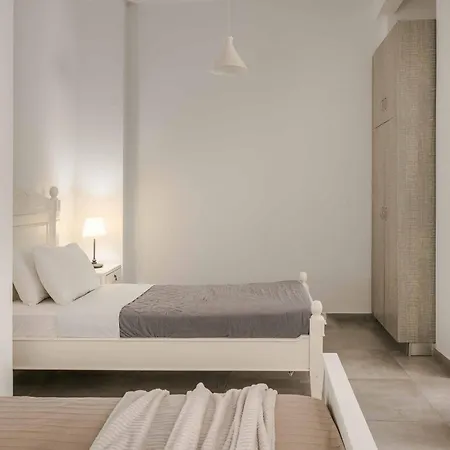 Willa Seahorse Skala Spathíon