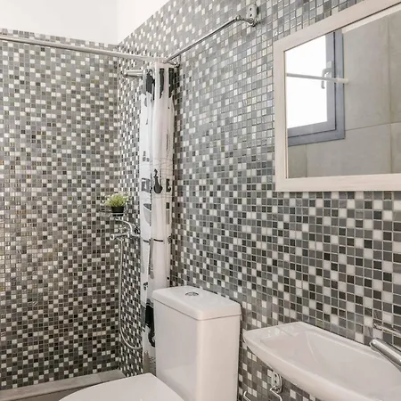 Seahorse Skala Villa